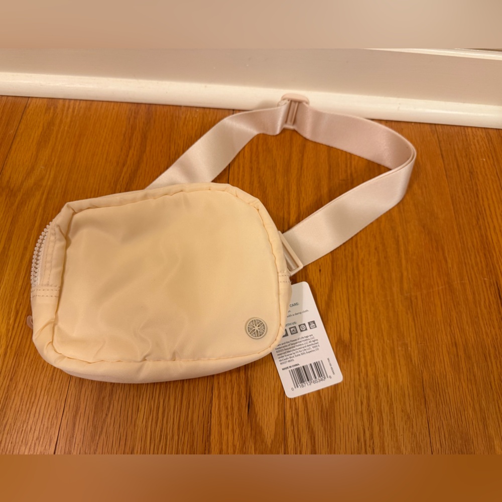 Gaiam Belt Bag